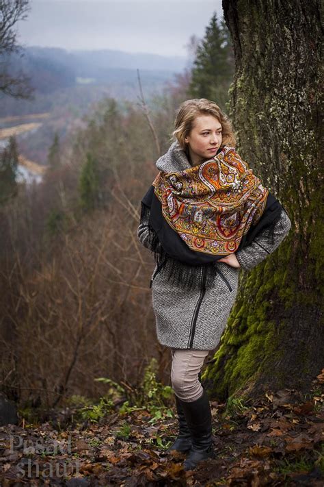 Пин на доске PAVLOVO POSAD SHAWL