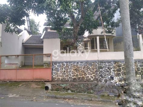 Disewakan Rumah Di Jl Bukit Sari Raya Banyumanik Semarang