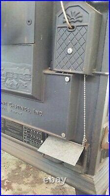 1979 Vintage Vermont Casting Resolute Wood Burning Stove Vintage Cast