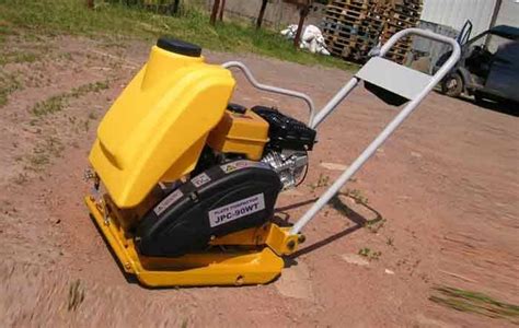 Виброплита | Push lawnmower, Outdoor power equipment, Lawn mower