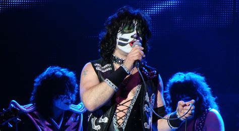 Kiss Catman Peter Criss Calls It Quits To Play Final Show Saturday In
