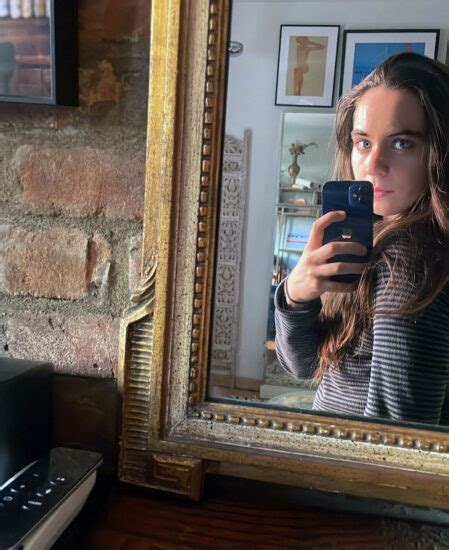 Sarah Desjardins Nude Photos And Leaked Porn Scandal Planet