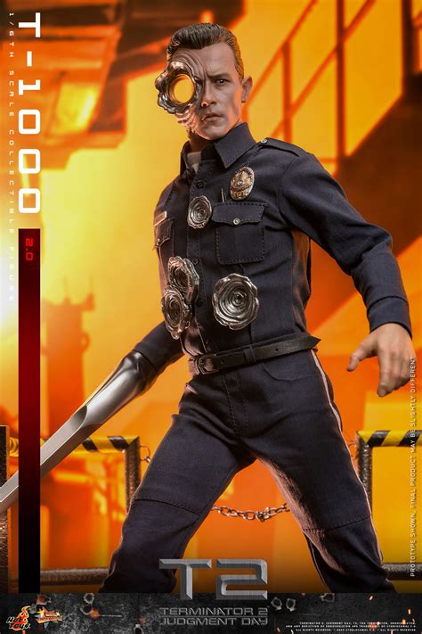 Hot Toys Terminator Judgment Day Th Scale T Collectible Figure