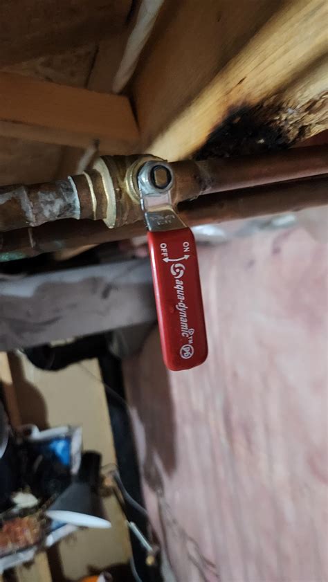 Garage shut off leaking : r/Plumbing