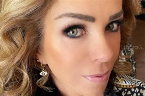 Rocío Sánchez Azuara comparte sexys fotografías en bikini