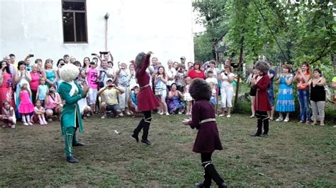 Абхазское застолье - YouTube