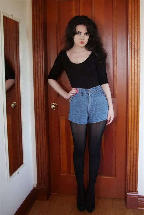 Amateur In Nylon Non Nude Gallery 114 167