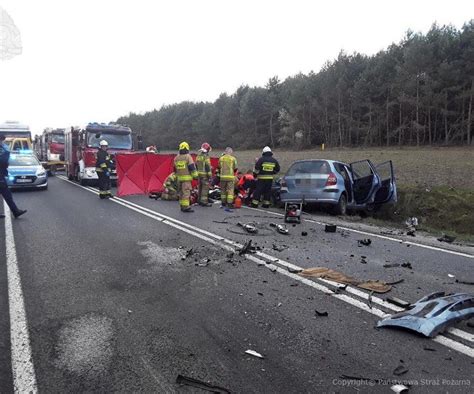 Miertelny Wypadek Pod Piotrkowem Kierowca Hyundaia Zgin W Wielki