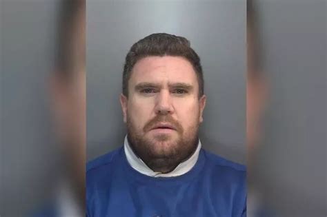 Sex Offender Ditches Sawn Off Shotgun In Neighbour S Wheelie Bin