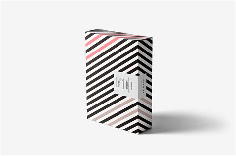 Linadelika on Behance