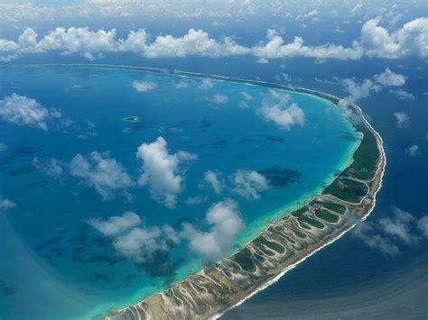 10 Most Captivating Atolls in the World (+Photos) - Touropia