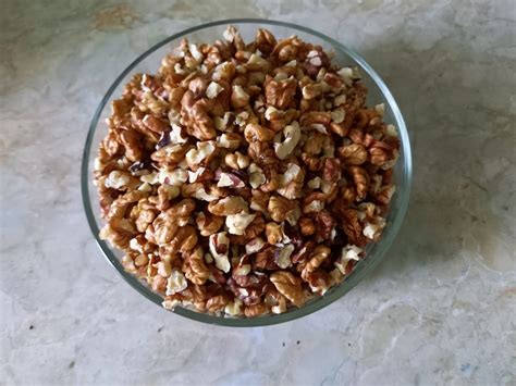 Козинаки из грецких орехов с цукатами | Рецепт с Фото