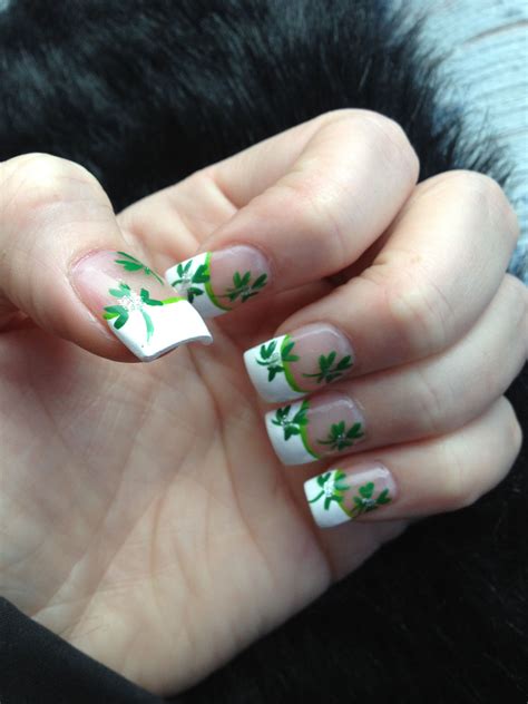 st patty nail art 9