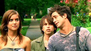 DeVilDead : Critique du film VAMPIRE BATS (2005) et du DVD Zone 2