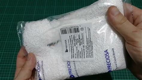 Бисер Чехия круглый 1 10/0 2.3 мм 500 г - 46102 (Ф055) белый - YouTube