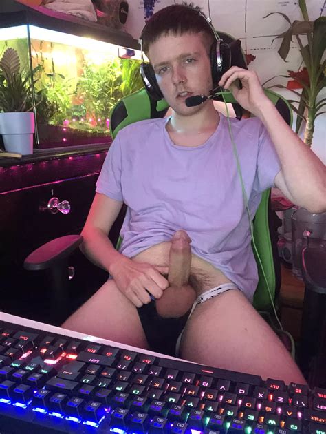 Who Wants To Play With My Joystick Nudes Gaymersgonewild Nude Pics Org