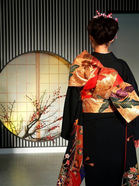 Kimono - Simple English Wikipedia, the free encyclopedia