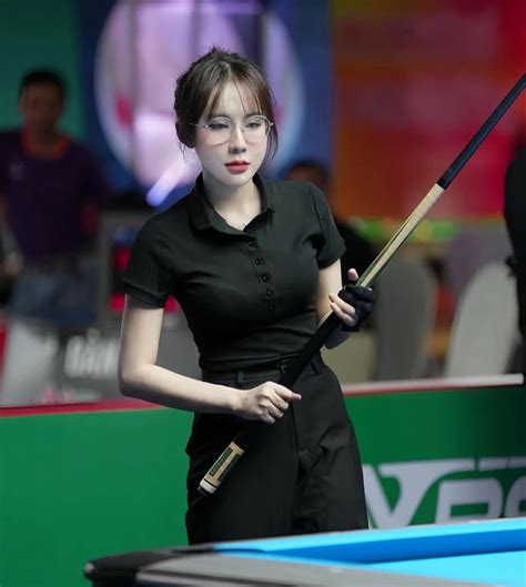 Hot girl bi a sở hữu thân hình nóng bỏng hơn Gấm Kami là KOC nổi tiếng Titanic Nơi mọi thứ