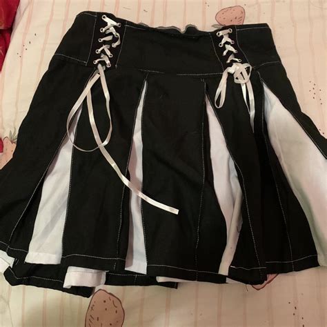 Cute Hot Topic Shirt Very Fashionable Depop