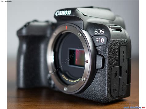 Цифровой фотоаппарат Canon EOS R10 + RF-S 18-45mm f/4.5-6.3 IS STM ...
