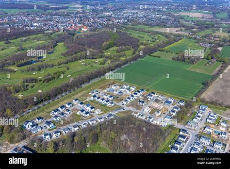 New Building Area Am Buerschen Waldbogen Hi Res Stock Photography And