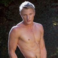 试镜 Pounded 场景 Pornhub Gay