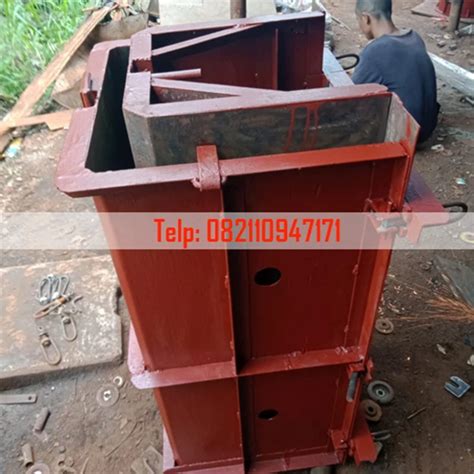 cetakan  ditch beton model vertikal ukuran      cm karya