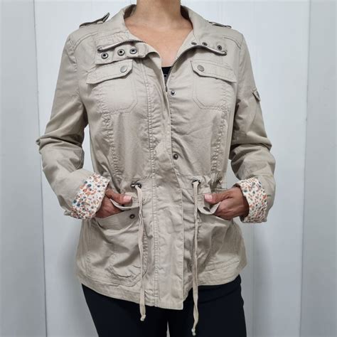 Casaco Parka Feminino Bege Claro Estilo Militar Tam Casaco