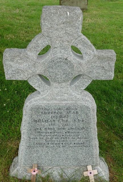 Spike Milligans Grave Winchelsea Flickr Photo Sharing