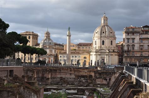 Foto: Trajanssäule und Trajan Forum - Rom - Italien
