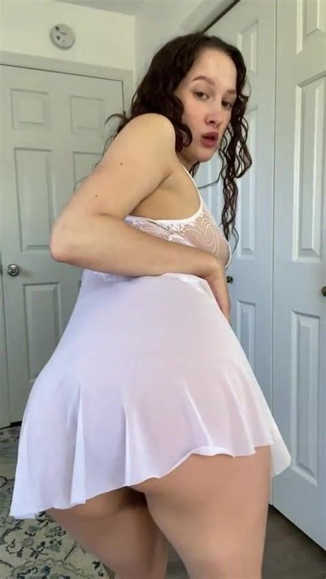 Some Slow Motion Hairy Ass Twerking To Start Your Weekend