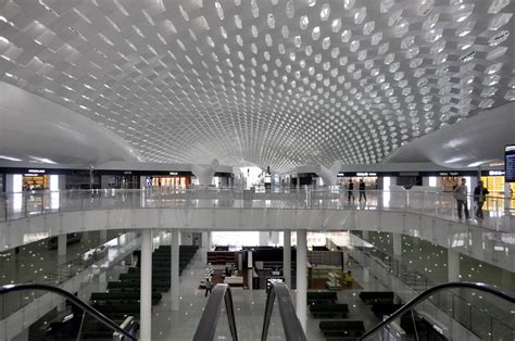 Studio Fuksas Expands Shenzhen Baoan International Airport