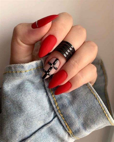 БДСМ маникюр с портупеей: 29 фото идей для дерзких женщин - Журнал Элис