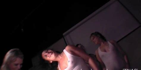 Bikini Contest Skin To Win Tnaflix