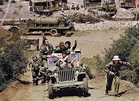 Кадр N178102 из фильма Военно-полевой госпиталь М.Э.Ш. / MASH (1970)