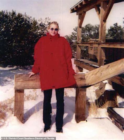 Virginia Roberts Describes Having Sex With Prince Andrew Aged Daily Mail Online