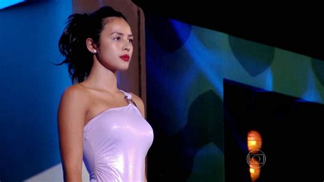 Naked Yanna Lavigne Added By Msantos