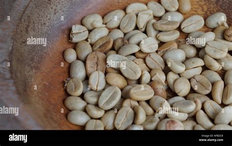 Kona Coffee Beans Stock Photo Alamy