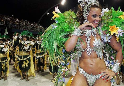 Naked Viviane Ara Jo In Carnaval Brazil