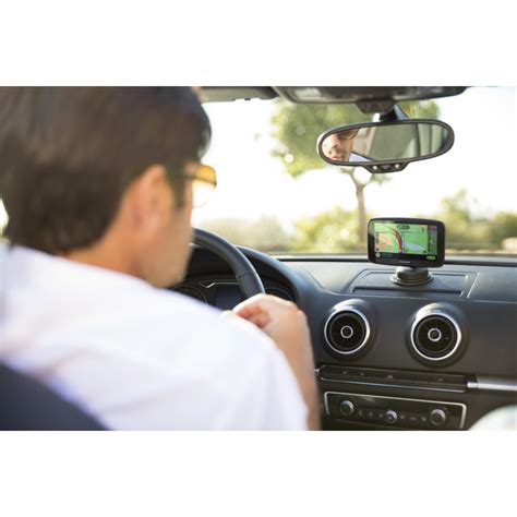 Gps Tomtom Go Essential 6 Europe 49 Pays Norautofr