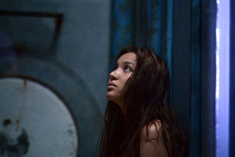 B Phim Gay C N Di N Ra Trong Kh Ng Gian Ch T H P N Kh Th