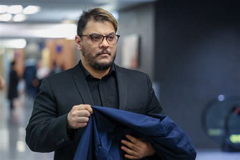 Cest Un Revenge Sex Il Agresse Sexuellement Une Femme Par Pure Vengeance La Presse