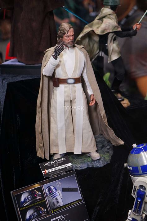 SDCC 2017 Gallery Hot Toys Star Wars The Toyark News