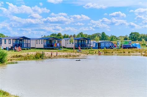 Campsite De Eikenhof Réserver En Ligne Sur