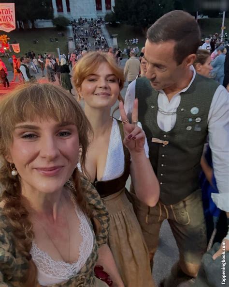 Sophie Passmann Sophiepassmann Nude OnlyFans Leaks Fappening FappeningBook