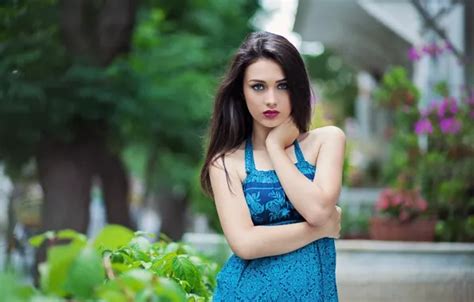 Wallpaper look girl face dress brunette for mobile and desktop section девушки resolution