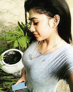 Piumi Hansamali Hot Photos And Videos Sri Lankan Hot Actress Model Indian Filmy Actress