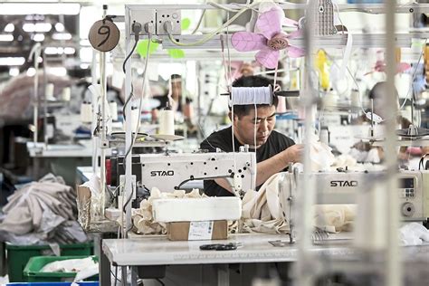 China Factory Activity Slows On Weaker Demand Klse Screener