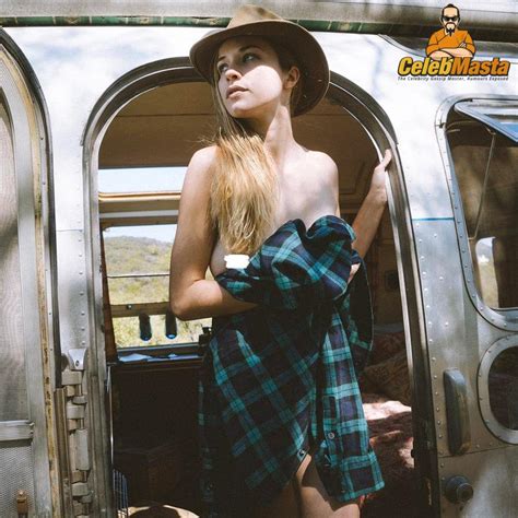 Alexis Knapp Nude Sex Scene Videos CelebMasta