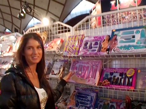 Playing Sexual Deviant And His Hot Victim